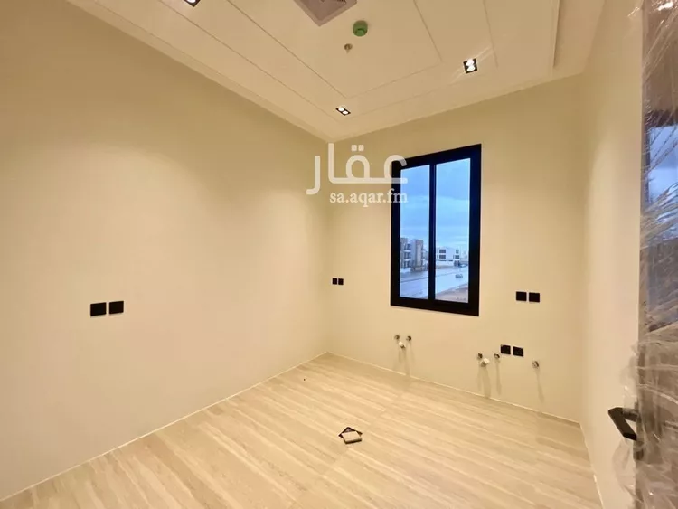 شقة للبيع في شارع عبداللطيف بن المبارك, حي المهدية, مدينة الرياض, منطقة الرياض 21