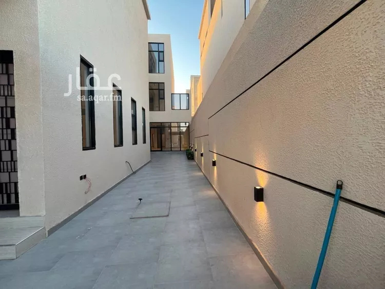 Villa for Sale in Riyadh Al Mahdiyah صورة 4