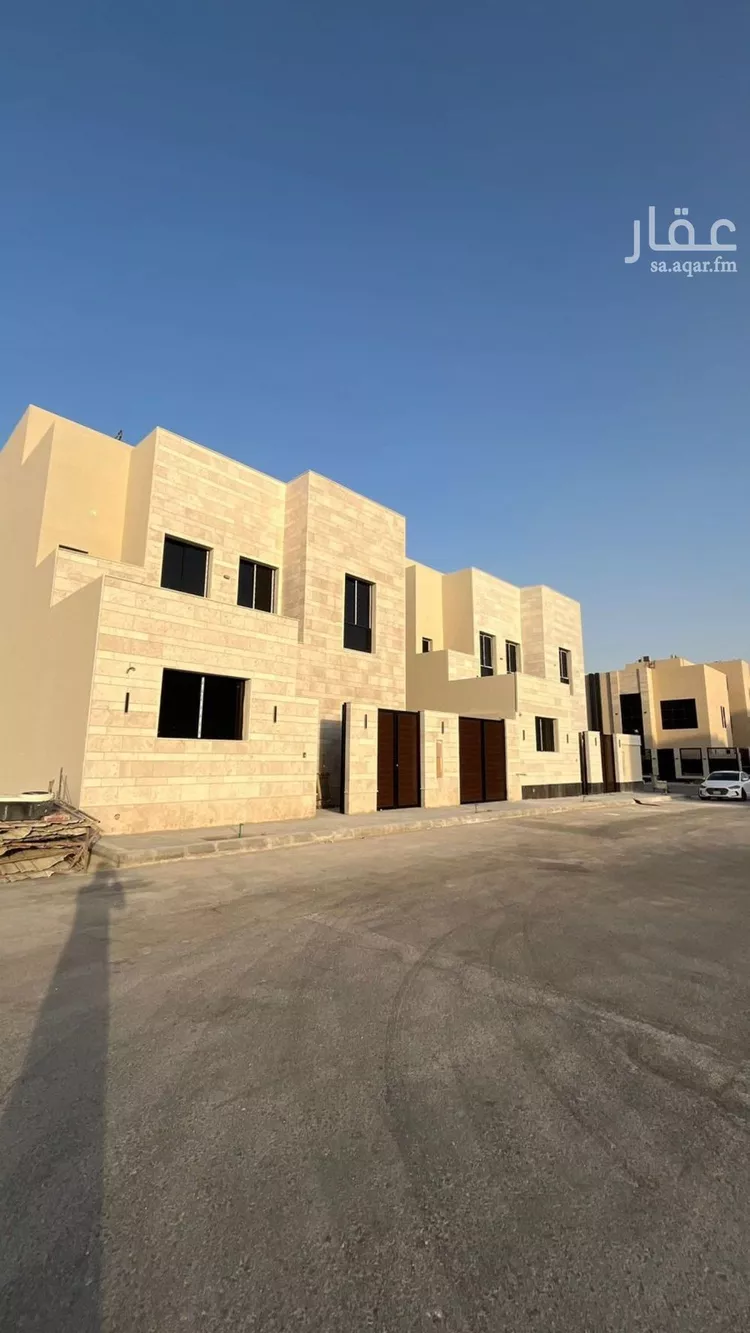فيلا للبيع في شارع احمد الكازرونى, حي المهدية, مدينة الرياض, منطقة الرياض صورة 2