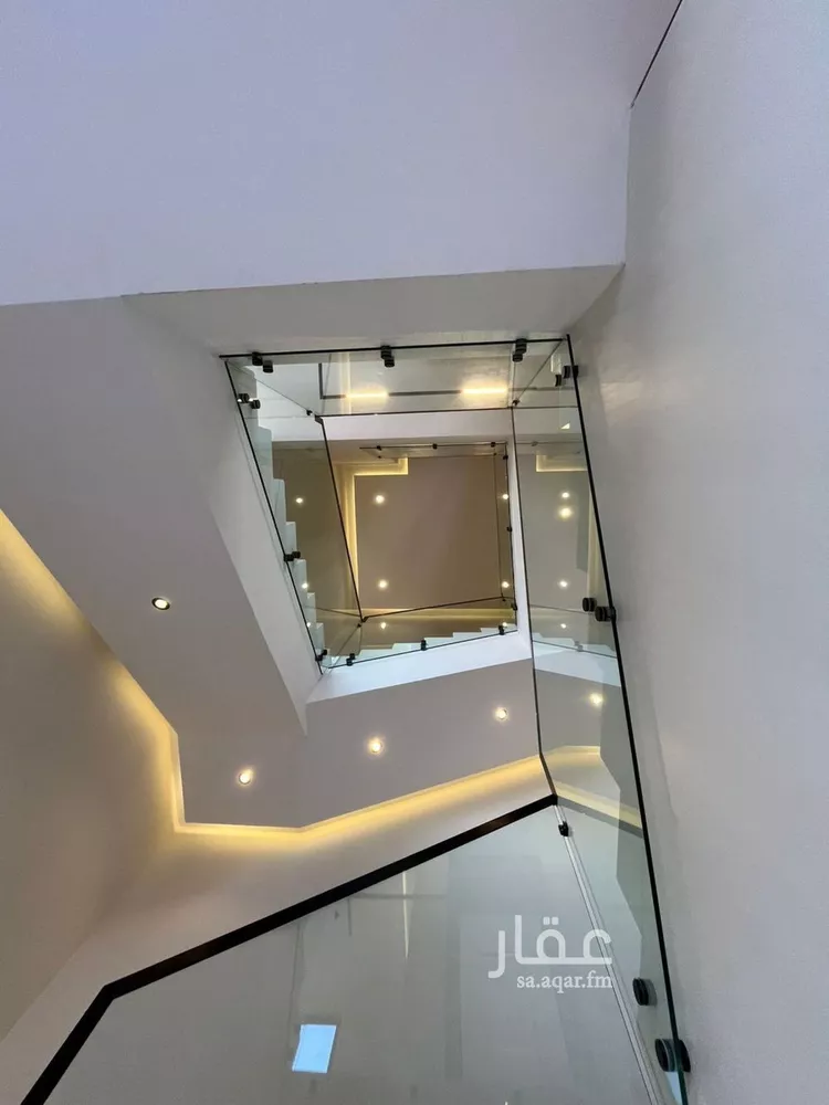 Villa for Sale in Riyadh Al Mahdiyah 9