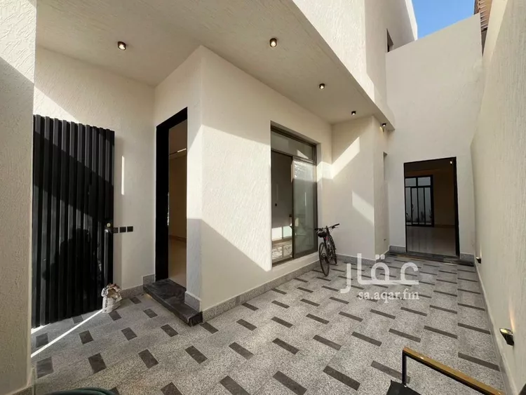 فيلا للبيع في شارع كرم الحربي, حي المهدية, مدينة الرياض, منطقة الرياض صورة 4