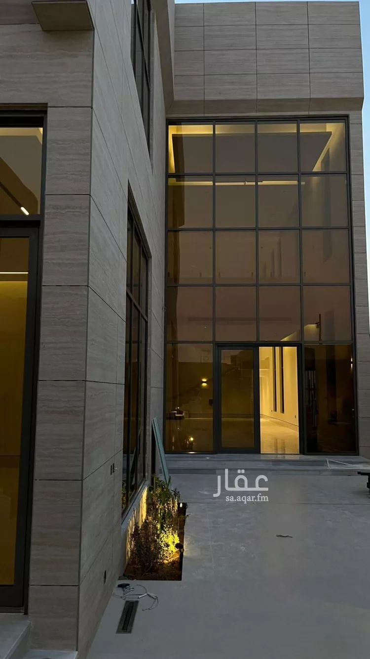 فيلا للبيع في شارع يعقوب الصفار, حي المهدية, مدينة الرياض, منطقة الرياض صورة 5