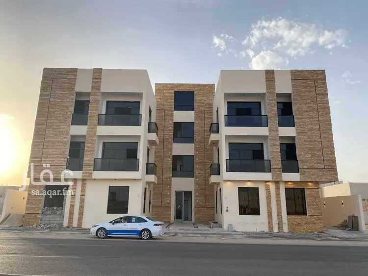 عمارة للبيع في شارع عمير بن سنان بن عرفطة, حي المهدية, مدينة الرياض, منطقة الرياض صورة 3