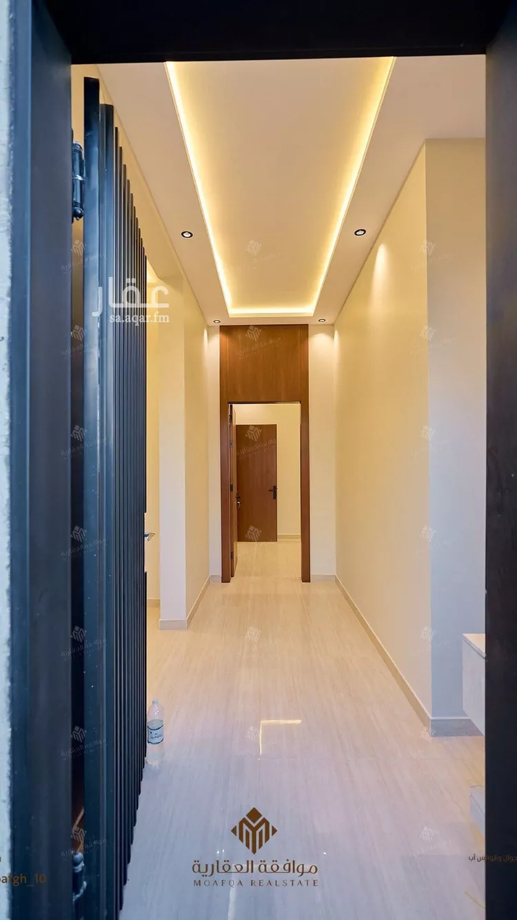 فيلا للبيع في شارع أبي الحسن الأسفرائيني, حي المهدية, مدينة الرياض, منطقة الرياض صورة 4