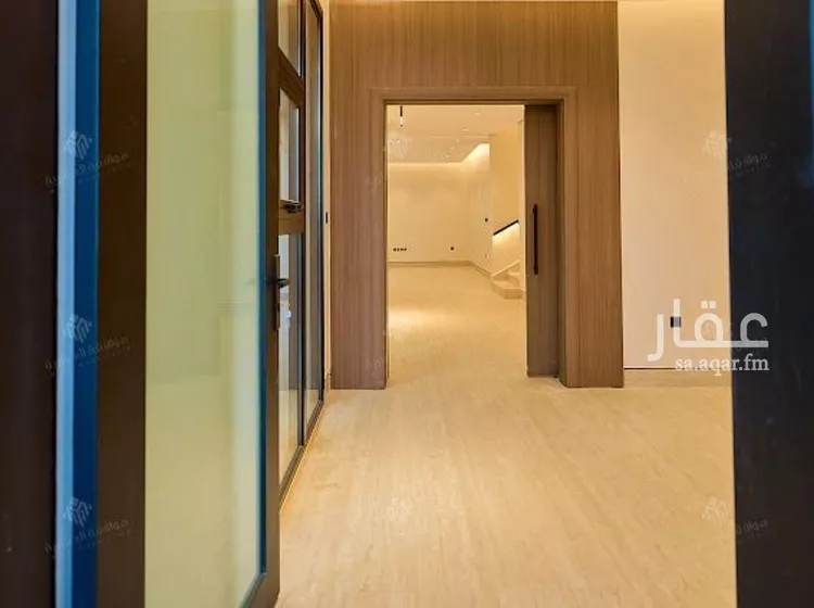 فيلا للبيع في شارع كرم الحربي, حي المهدية, مدينة الرياض, منطقة الرياض صورة 3