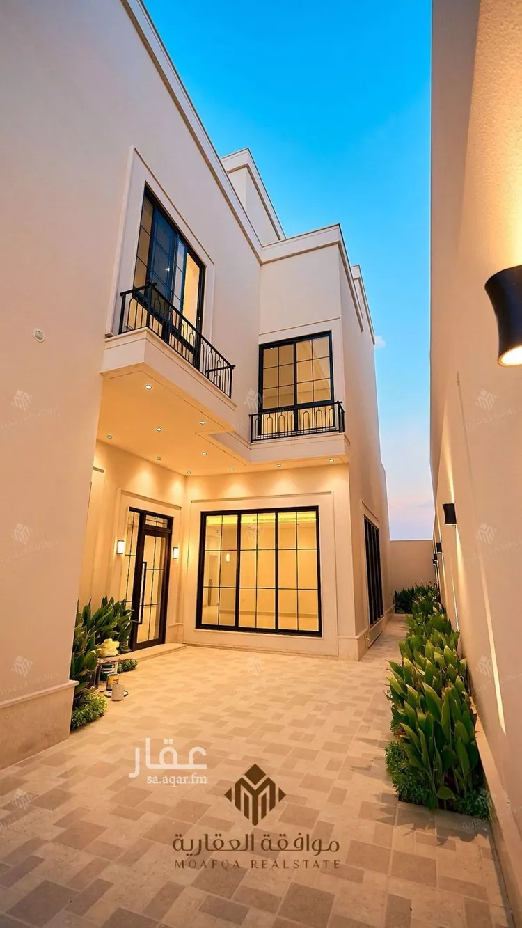 فيلا للبيع في شارع أحمد بن الحسن الأنصاري, حي المهدية, مدينة الرياض, منطقة الرياض صورة 5