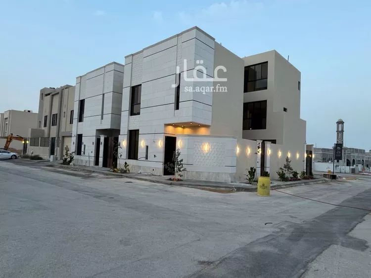 فيلا للبيع في شارع أحمد بن محمد العتابي, حي المهدية, مدينة الرياض, منطقة الرياض صورة 4