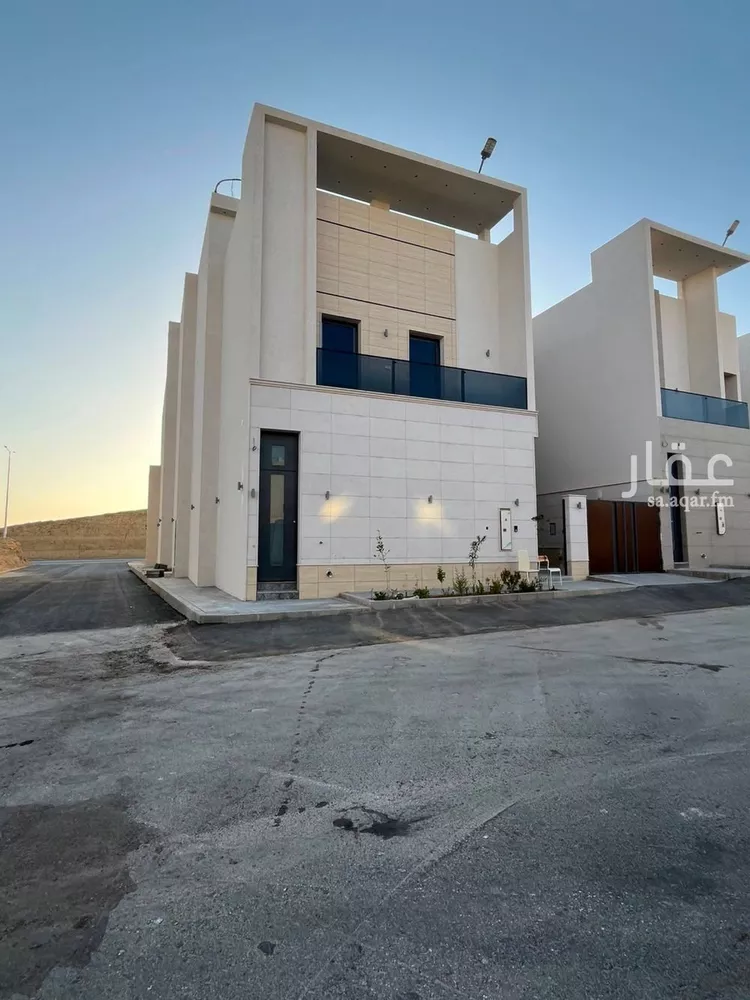 Villa for Sale in Riyadh Al Mahdiyah صورة 5