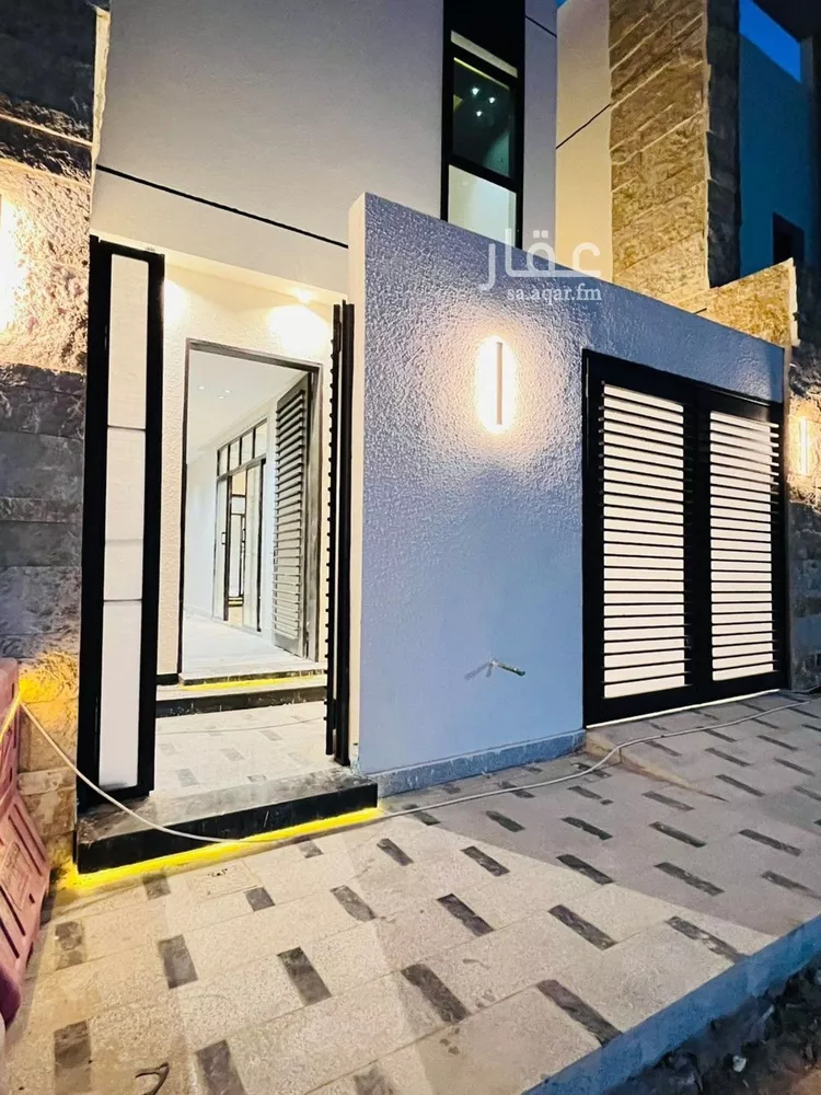 فيلا للبيع في شارع عبدالقادر بن عبدالوارث, حي المهدية, مدينة الرياض, منطقة الرياض صورة 4
