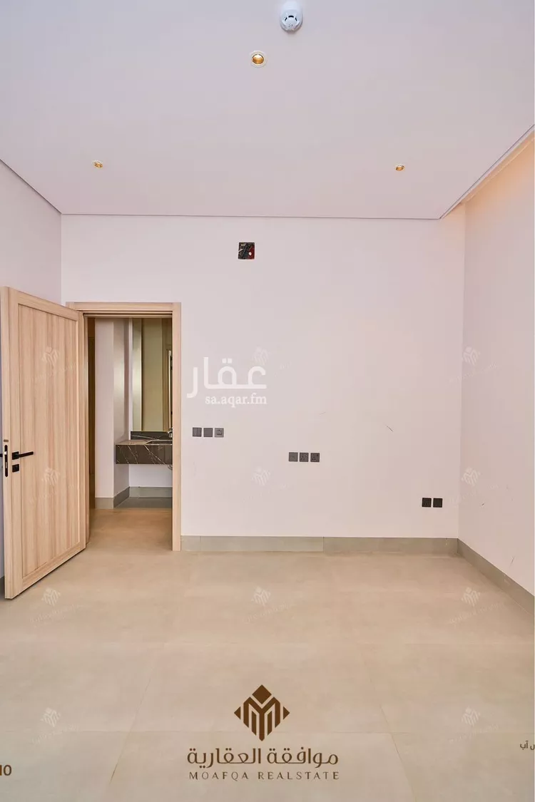 شقة للبيع في شارع عبدالعزيز بن إسماعيل, حي المهدية, مدينة الرياض, منطقة الرياض 19
