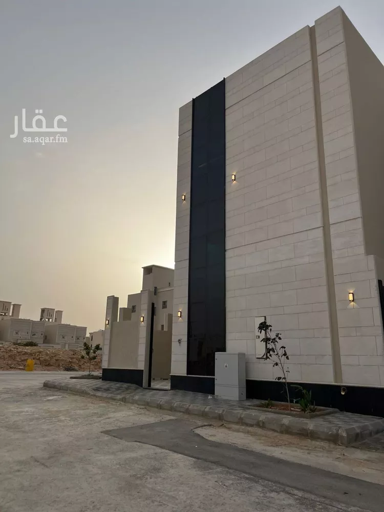 فيلا للبيع في شارع أبي العباس الصقلي, حي المهدية, مدينة الرياض, منطقة الرياض صورة 4