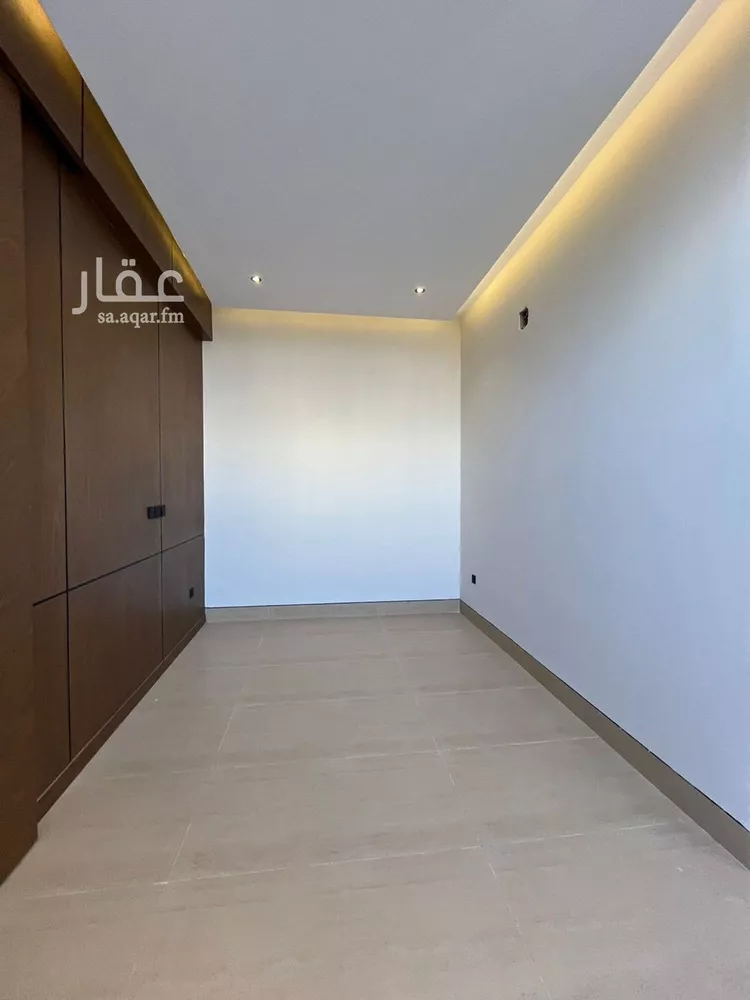 Villa for Sale in Riyadh Al Mahdiyah 11