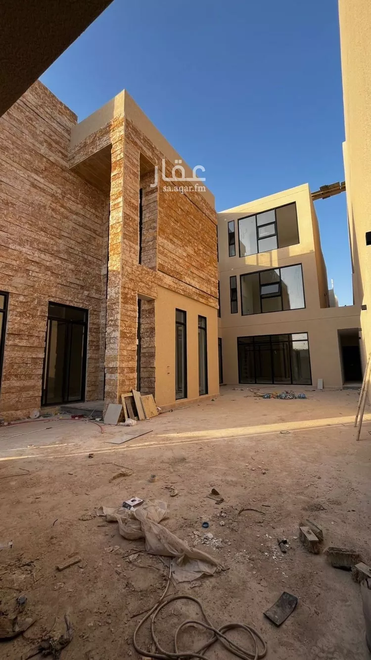 فيلا للبيع في شارع عبدالحق الهاشمي, حي المهدية, مدينة الرياض, منطقة الرياض صورة 3