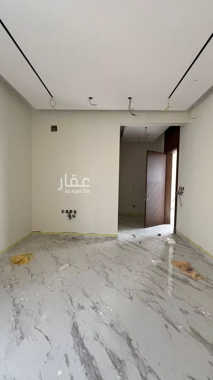 فيلا للبيع في شارع ابن صدقة الغرافي, حي المهدية, مدينة الرياض, منطقة الرياض صورة 4
