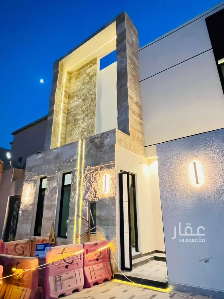 فيلا للبيع في شارع عبدالقادر بن عبدالوارث, حي المهدية, مدينة الرياض, منطقة الرياض صورة 2