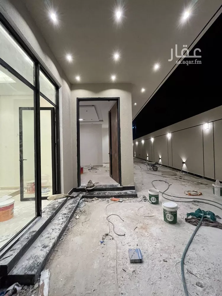 فيلا للبيع في شارع إسماعيل بن أبي الغنائم, حي المهدية, مدينة الرياض, منطقة الرياض صورة 5