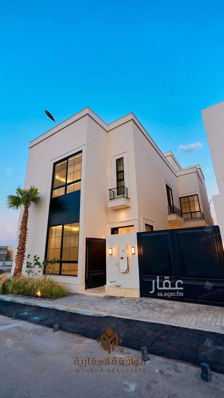 فيلا للبيع في شارع أحمد بن الحسن الأنصاري, حي المهدية, مدينة الرياض, منطقة الرياض صورة 3