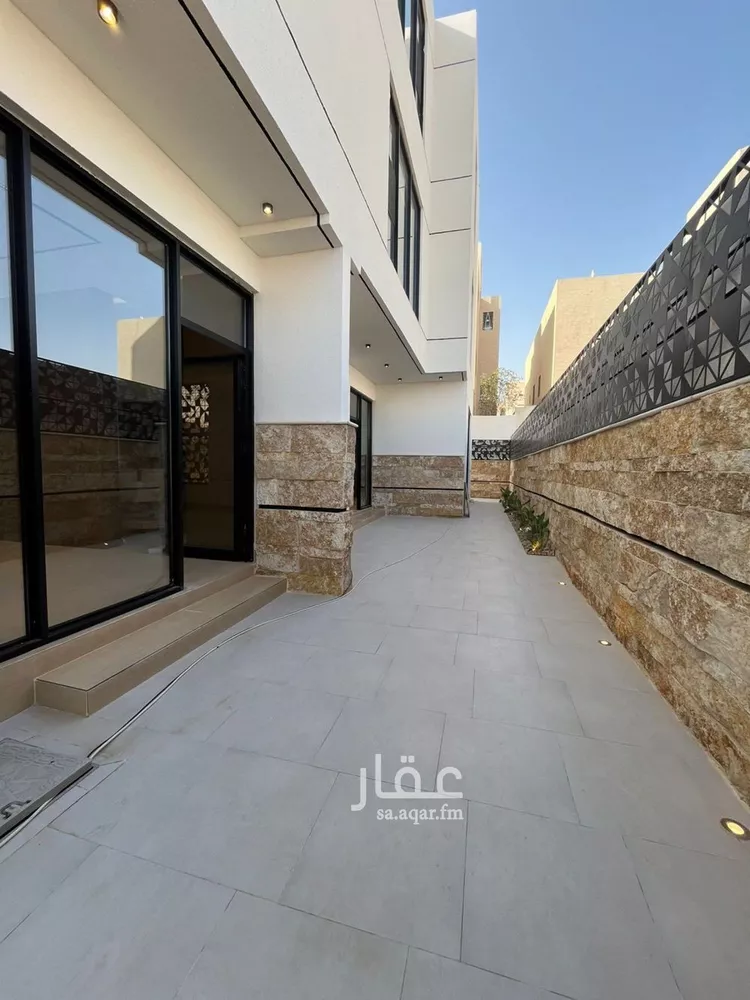 فيلا للبيع في شارع أمين بن محمد مرداد, حي المهدية, مدينة الرياض, منطقة الرياض 6