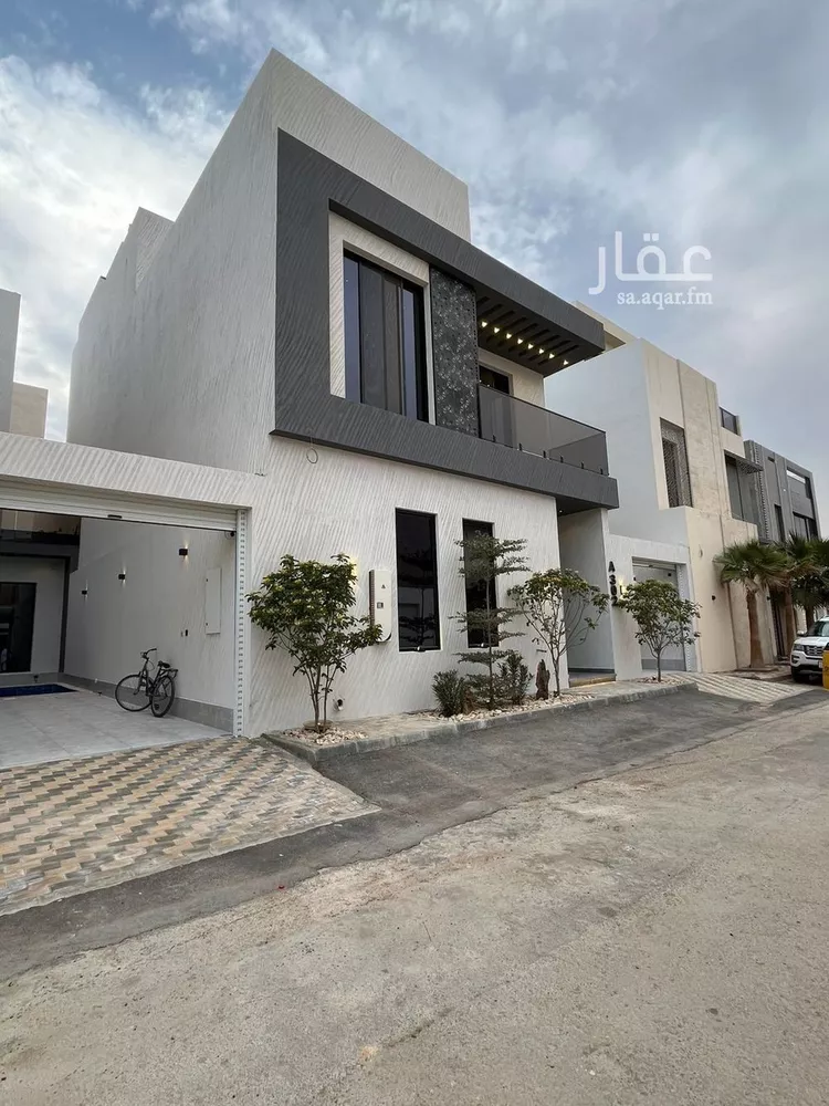 فيلا للبيع في شارع أحمد بن الحسن الأنصاري, حي المهدية, مدينة الرياض, منطقة الرياض صورة 4