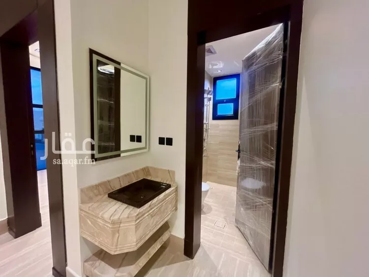 شقة للبيع في شارع عبداللطيف بن المبارك, حي المهدية, مدينة الرياض, منطقة الرياض 16