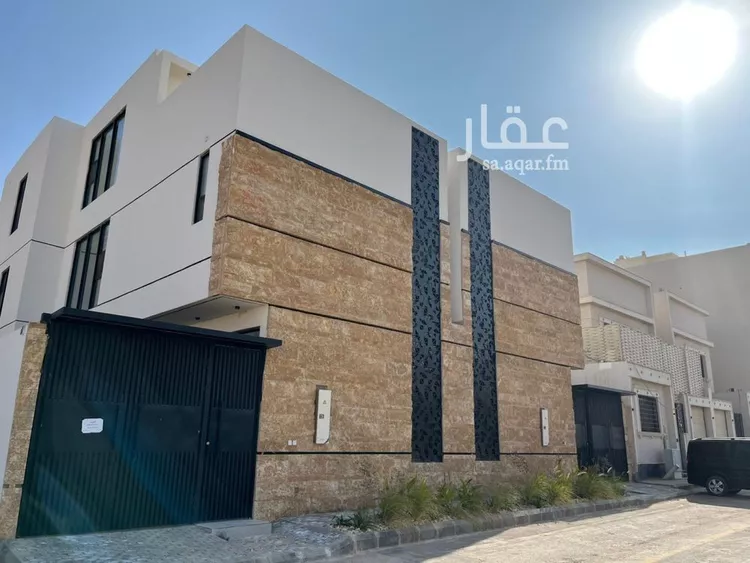 فيلا للبيع في شارع أمين بن محمد مرداد, حي المهدية, مدينة الرياض, منطقة الرياض صورة 2