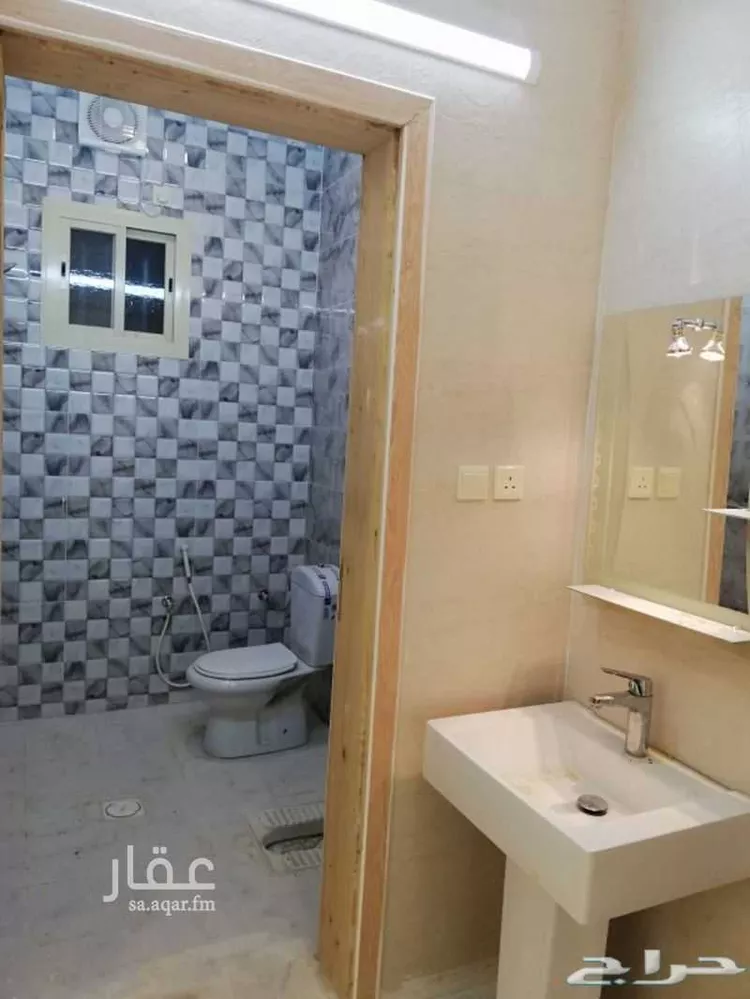 دور للبيع في شارع عاصم بن أبي النجود ، حي ج1 ، الباحة ، منطقة الباحة