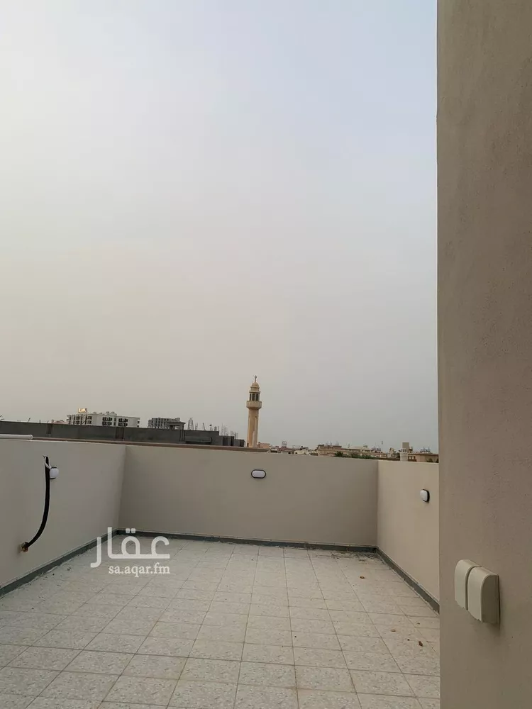 فيلا للبيع في شارع حكم بن محمد, حي الشاطئ الغربي, مدينة الدمام, المنطقة الشرقية صورة 3