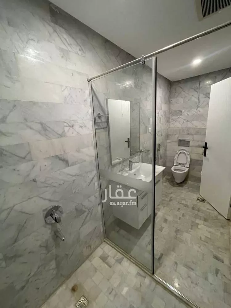 فيلا للإيجار في شارع سعيد بن أبي بكر, حي بنبان, مدينة الرياض, منطقة الرياض صورة 2