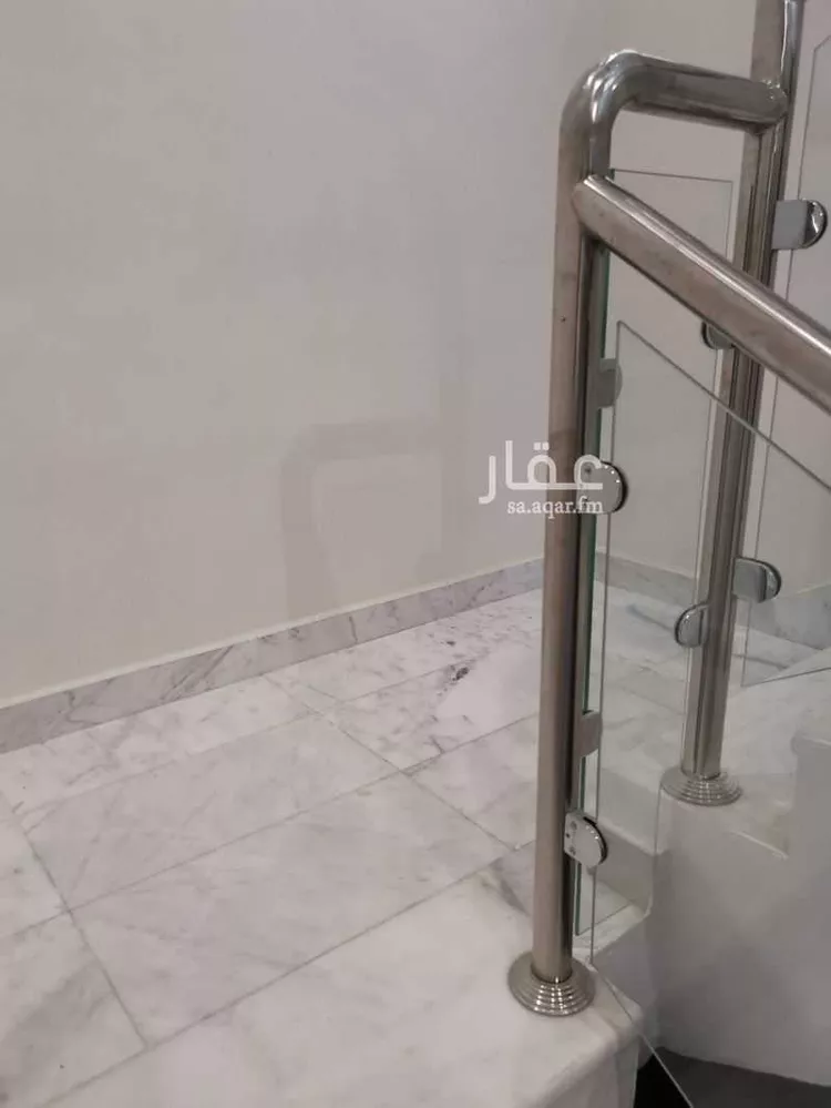 Villa for Sale in Riyadh Al Uraija Al Wusta صورة 3