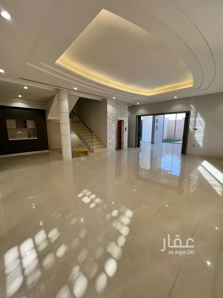 فيلا للبيع في شارع إبراهيم بن الحكيم, حي القيروان, مدينة الرياض, منطقة الرياض صورة 3