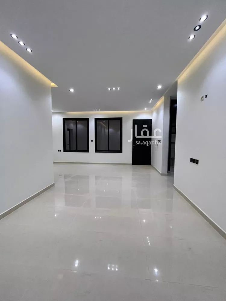 دور للبيع في شارع البحر الاسود, حي الجنادرية, مدينة الرياض, منطقة الرياض صورة 3