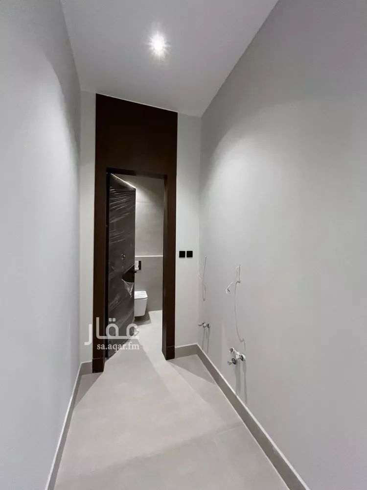 فيلا للبيع في شارع عثمان بن سليمان, حي المهدية, مدينة الرياض, منطقة الرياض صورة 5