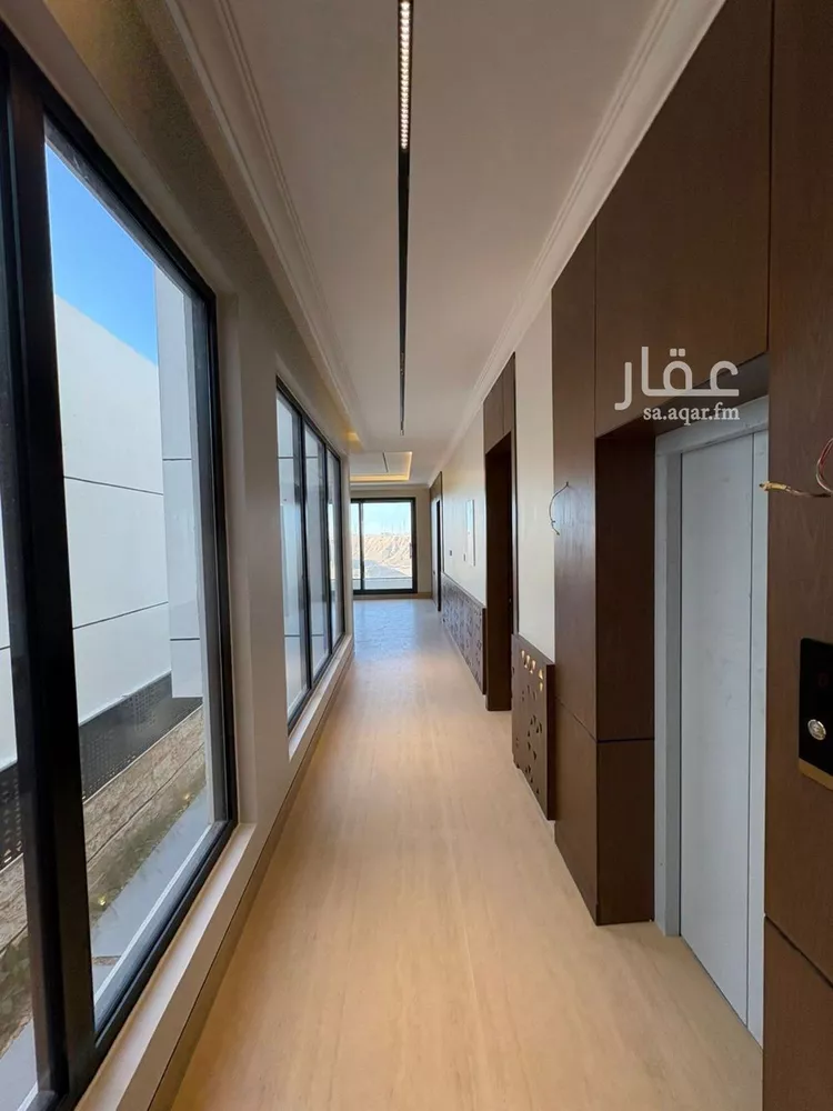 فيلا للبيع في شارع أحمد بن قطرب, حي المهدية, مدينة الرياض, منطقة الرياض صورة 4