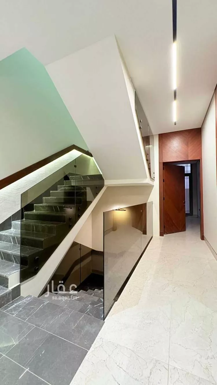 Villa for Sale in Riyadh Al Mahdiyah 18