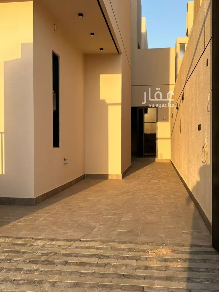 فيلا للبيع في شارع عثمان بن سليمان, حي المهدية, مدينة الرياض, منطقة الرياض صورة 5
