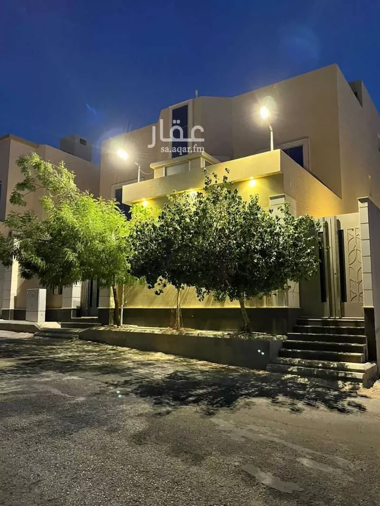 Villa for Sale in Riyadh Al Mahdiyah صورة 3
