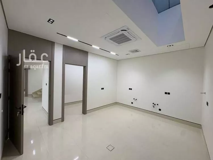 Villa for Sale in Riyadh Al Mahdiyah 6