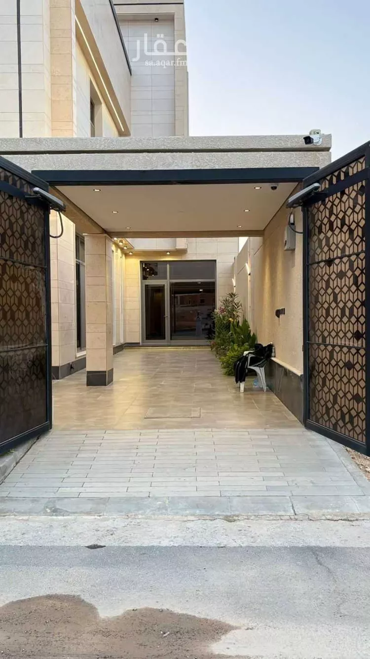 فيلا للبيع في شارع 287 المهدية, حي المهدية, مدينة الرياض, منطقة الرياض 17