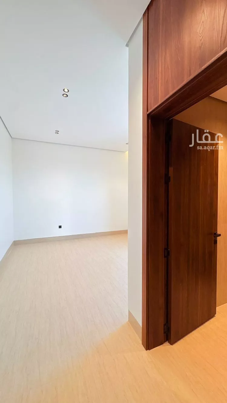 فيلا للبيع في شارع بركات بن الخطاب, حي المهدية, مدينة الرياض, منطقة الرياض 26