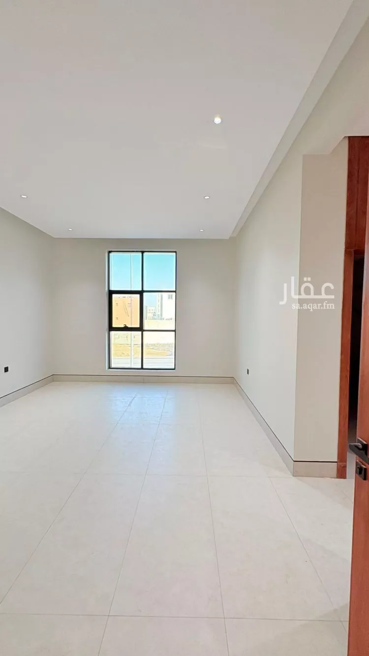 فيلا للبيع في شارع وادي الحسنا, حي المهدية, مدينة الرياض, منطقة الرياض صورة 3