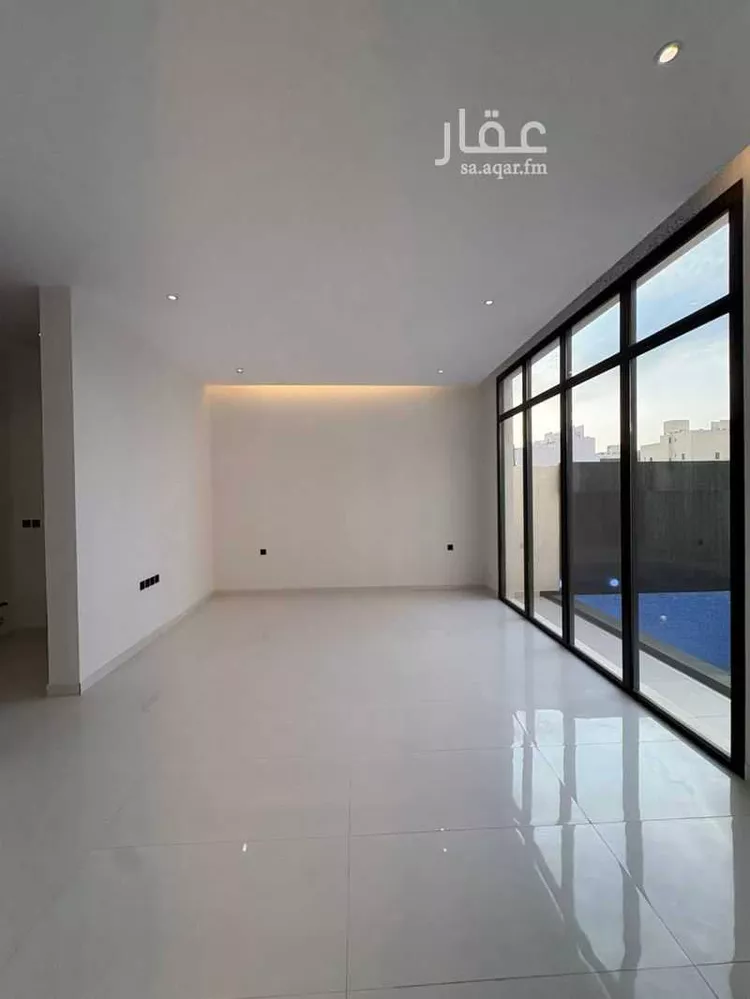 فيلا للبيع في شارع علي ابن حسن الشويطر, حي المهدية, مدينة الرياض, منطقة الرياض 15