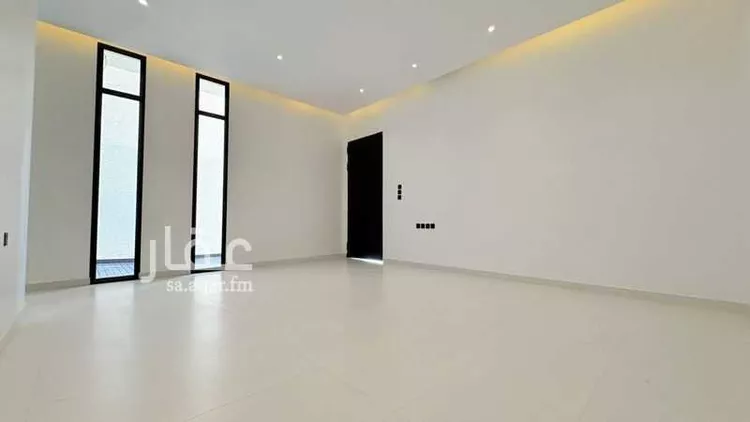 فيلا للبيع في شارع عبدالله بن حنبل, حي المهدية, مدينة الرياض, منطقة الرياض 13