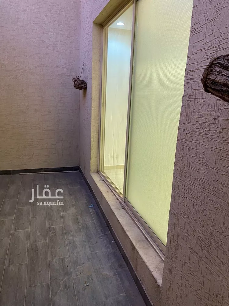 فيلا للبيع في شارع القاض بن العربي, حي المهدية, مدينة الرياض, منطقة الرياض 11