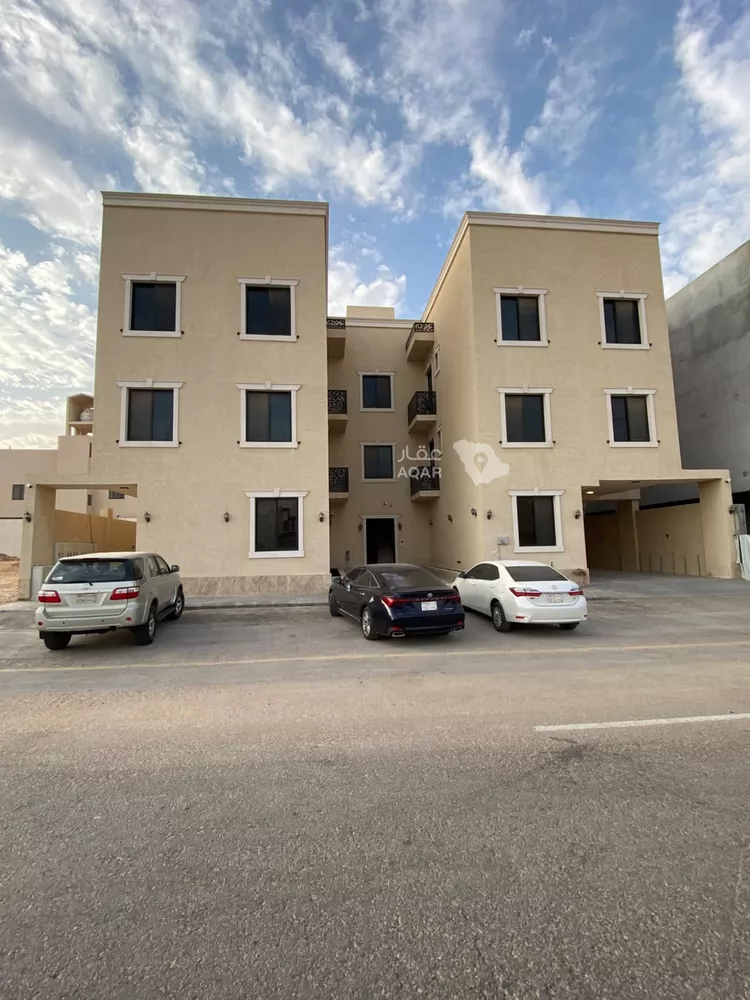 Apartment for Rent in Riyadh Al Mahdiyah 2