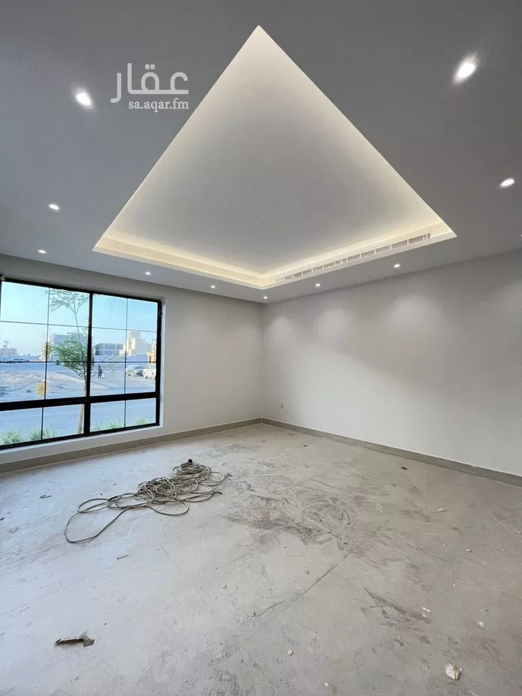 فيلا للبيع في شارع عبدالله النحوي, حي المهدية, مدينة الرياض, منطقة الرياض صورة 5