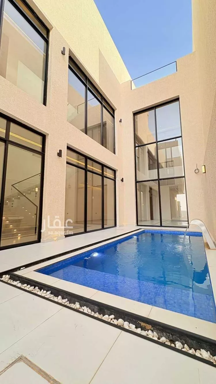 فيلا للبيع في شارع عبدالله بن حنبل, حي المهدية, مدينة الرياض, منطقة الرياض 17