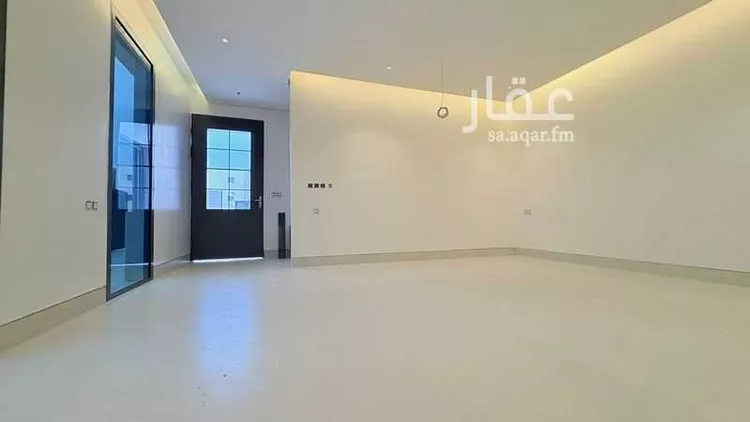 فيلا للبيع في شارع أحمد بن قطرب, حي المهدية, مدينة الرياض, منطقة الرياض 18