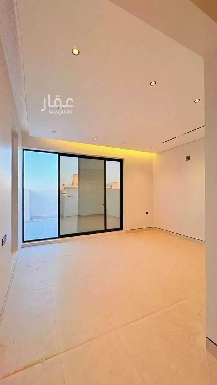 فيلا للبيع في شارع عبدالله أبابطين, حي المهدية, مدينة الرياض, منطقة الرياض 16