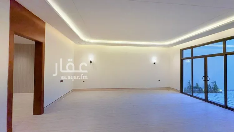 فيلا للبيع في شارع أحمد بن قطرب, حي المهدية, مدينة الرياض, منطقة الرياض صورة 3