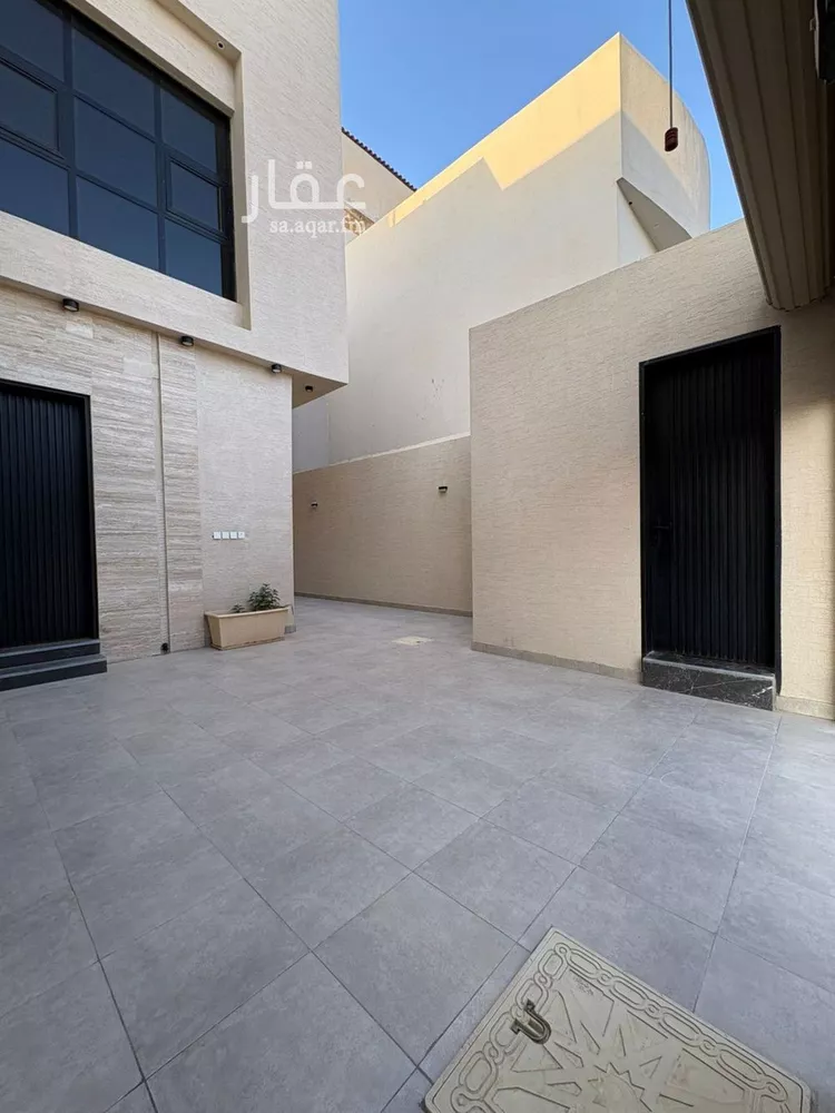 فيلا للبيع في شارع يحيى بن جزلة, حي المهدية, مدينة الرياض, منطقة الرياض صورة 3